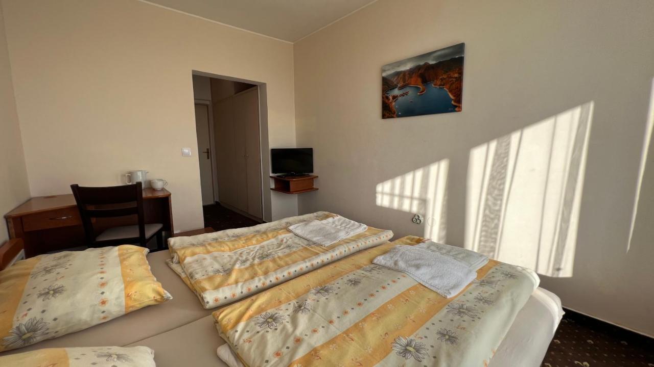 Hotel Gorna Banya Sofia Phòng bức ảnh